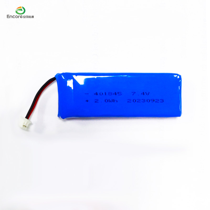 A 2s LiPo akkumulátorcsomag technológia fejlesztései: 7,4 V-os modellek fokozzák a tempót